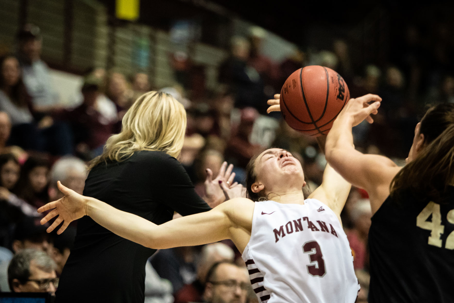 Lady Griz v. Vandals 6